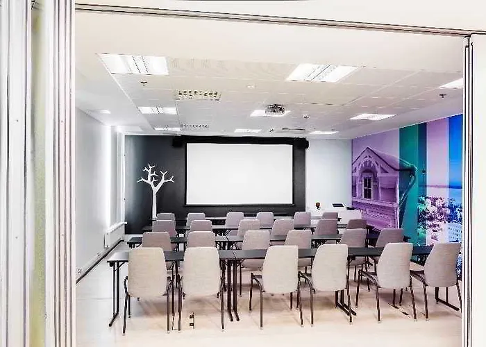 Scandic Station Отель Тампере